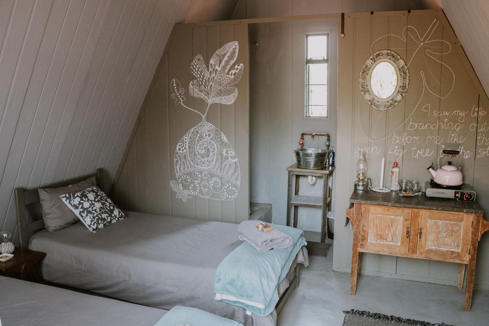 White Linen Guesthouse Tierpoort Bagian luar foto